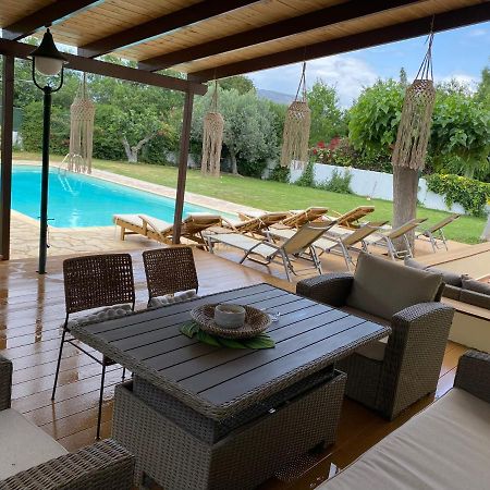 Agios Georgios  Relaxing Villa With Swimming Pool And Garden מראה חיצוני תמונה