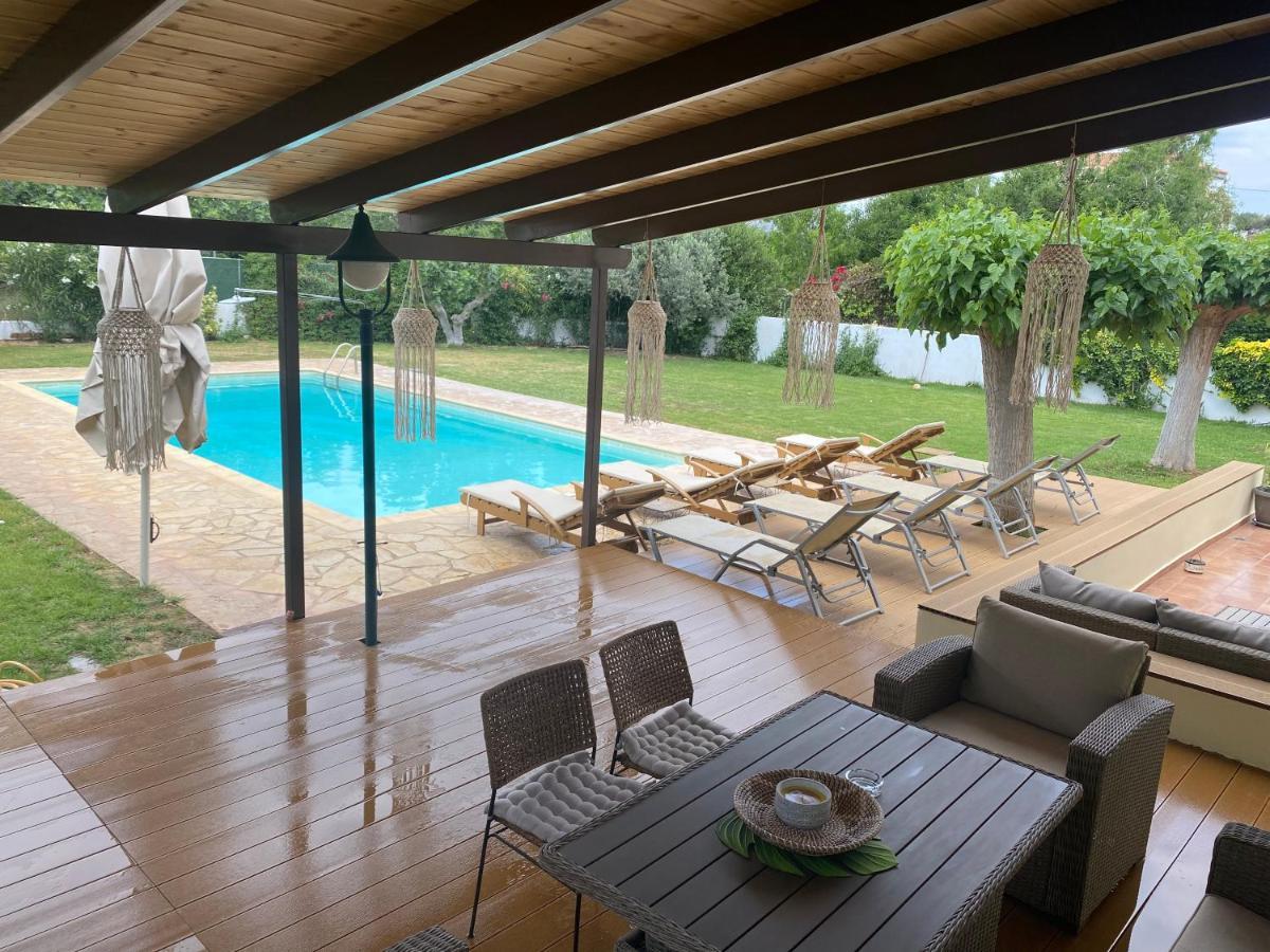Agios Georgios  Relaxing Villa With Swimming Pool And Garden מראה חיצוני תמונה