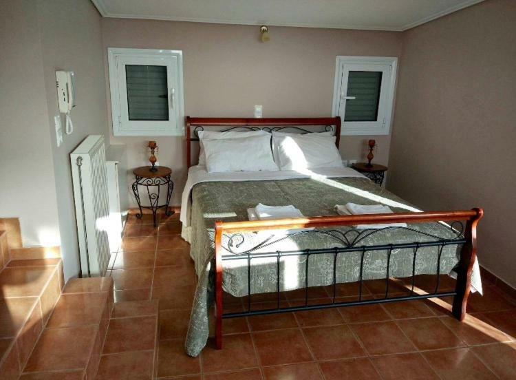 Agios Georgios  Relaxing Villa With Swimming Pool And Garden מראה חיצוני תמונה