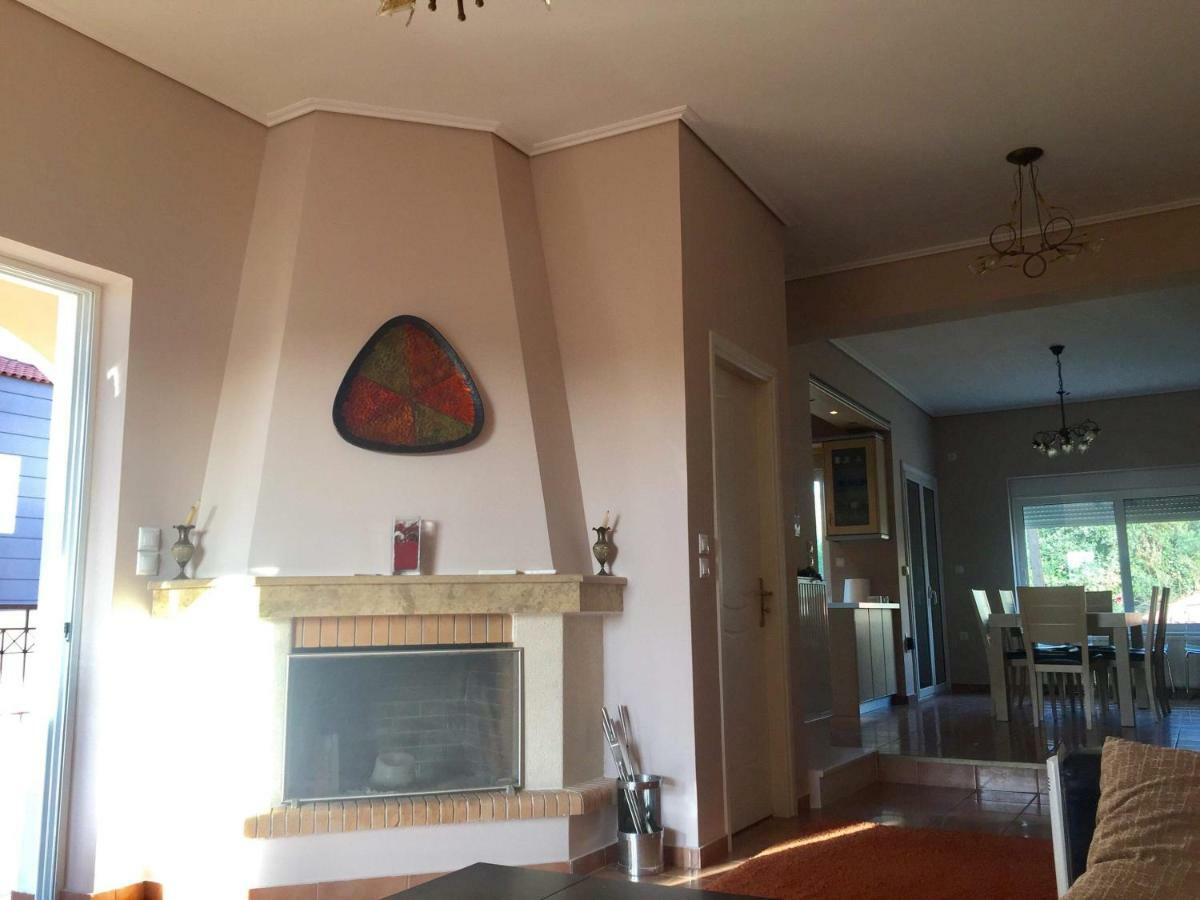 Agios Georgios  Relaxing Villa With Swimming Pool And Garden מראה חיצוני תמונה