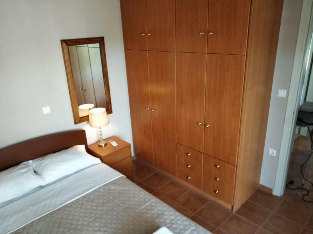 Agios Georgios  Relaxing Villa With Swimming Pool And Garden מראה חיצוני תמונה