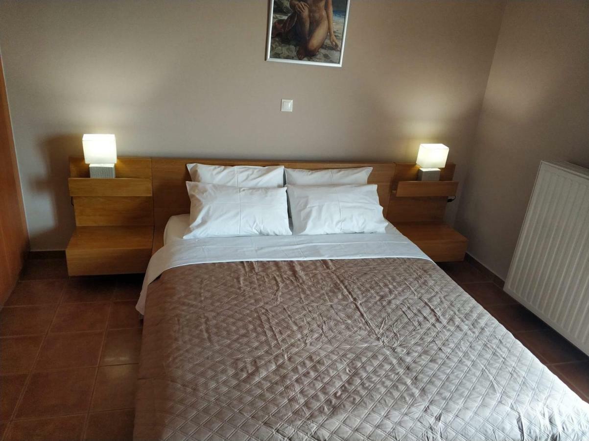 Agios Georgios  Relaxing Villa With Swimming Pool And Garden מראה חיצוני תמונה